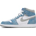 Air Jordan 1 Retro High OG 'Hyper Royal'